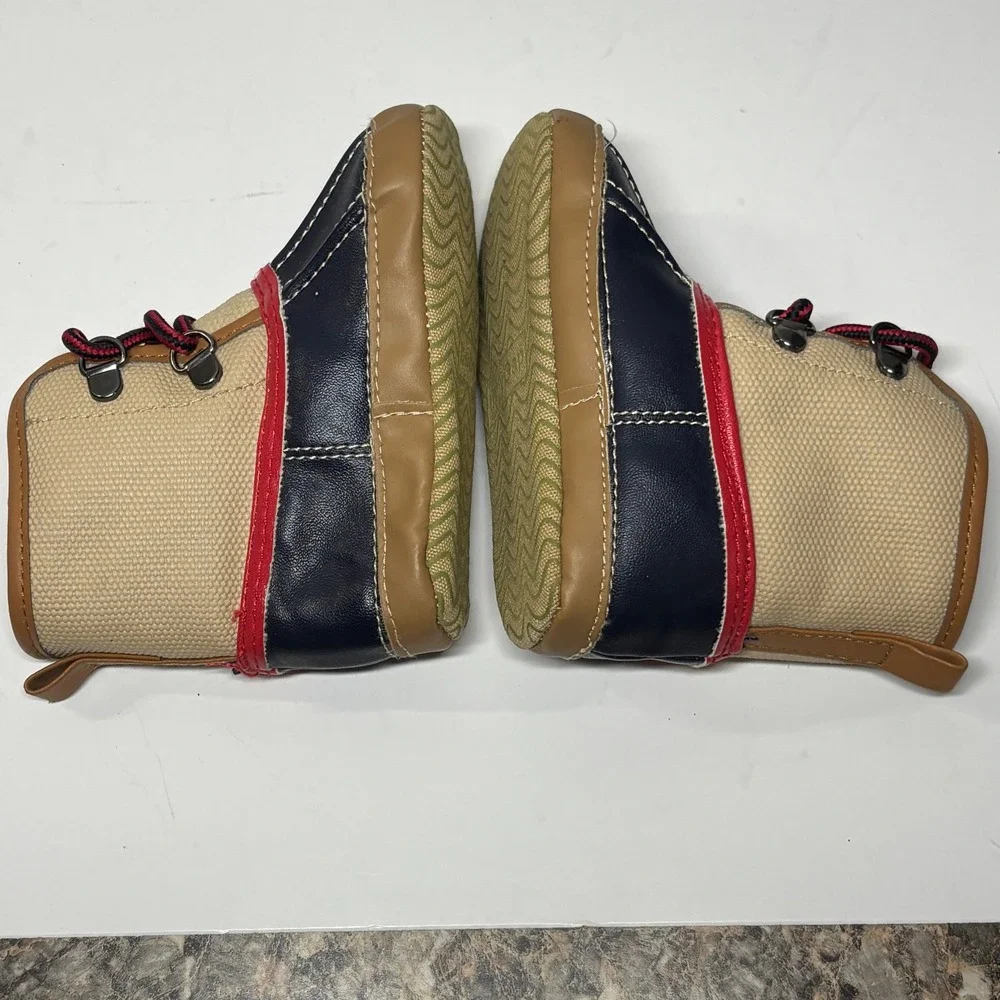 Baby‎ Gap Snow Boots Kids 6-12M Ivory Frost Navy Tan Red Duck Boots